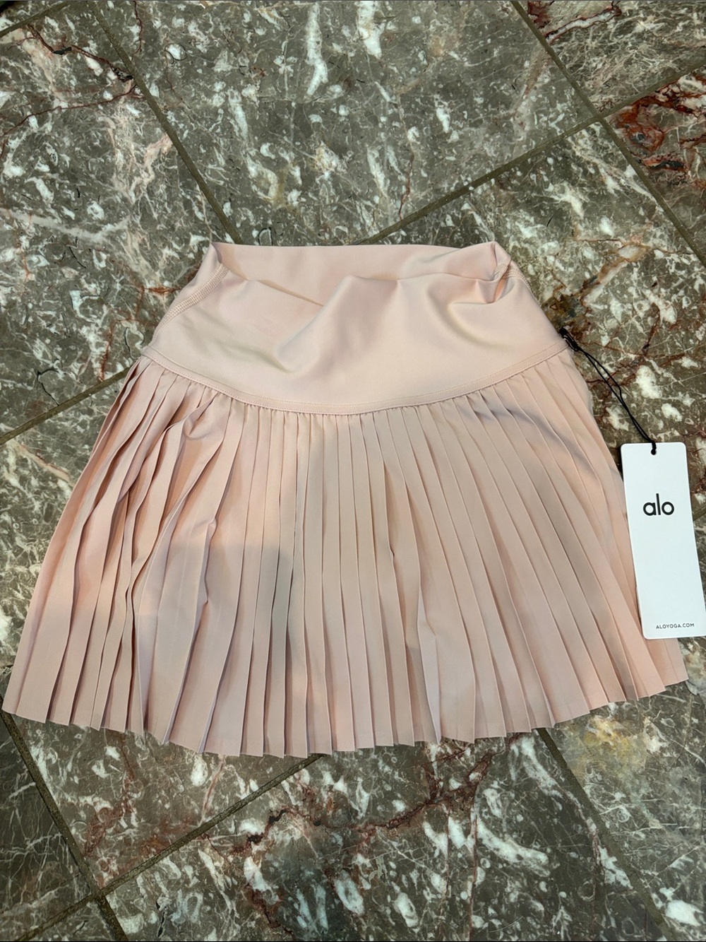 Alo Pink Quartz Grand Slam Skirt